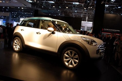 为X3让路 MINI Countryman明年3月发布