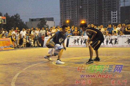 菏泽三对三篮球对抗赛及街球表演