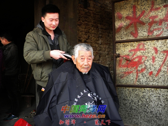中国老人人口_学者 中国新人口问题正快速积累 犹如定时炸弹(2)