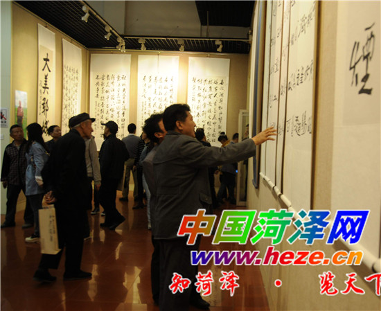 郓城水浒人口文化节_郓城县首届水浒人口文化节开幕(2)