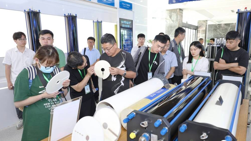 綠動齊魯碳路未來丨解決制約中國企業數十年的“卡脖子”問題 煙臺金正環保用“膜”法創造“凈水世界”