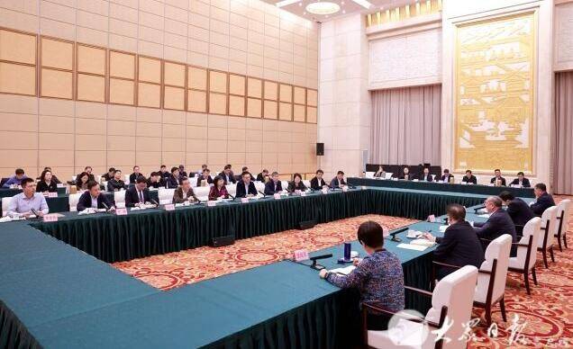  闪电评论 | 从这场座谈会，看山东与民营企业“以心交心”