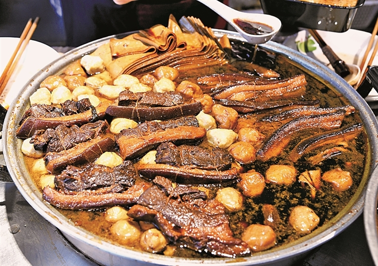山东济宁:甏肉干饭,“蹦是味儿”! 山东济宁:甏肉干饭,“蹦是味儿”!