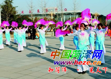 热热闹闹庆元宵曲谱_陶笛曲谱12孔(2)