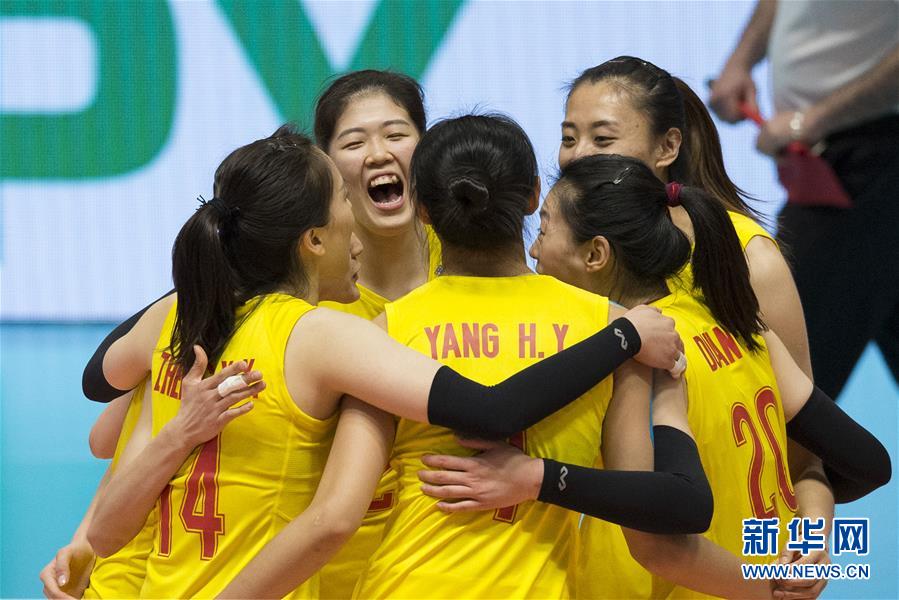 （体育）（1）排球——瑞士女排精英赛：中国队胜德国队