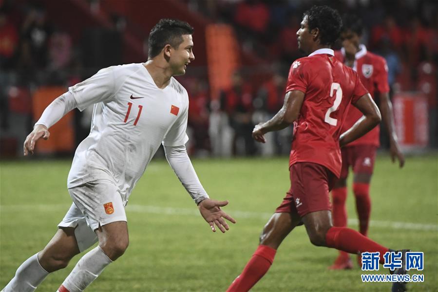 （体育）（1）足球——世界杯预选赛：中国胜马尔代夫