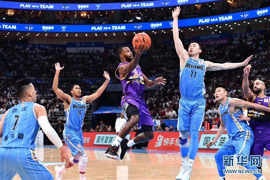 （体育）（6）篮球——CBA常规赛：北京首钢胜北京控股