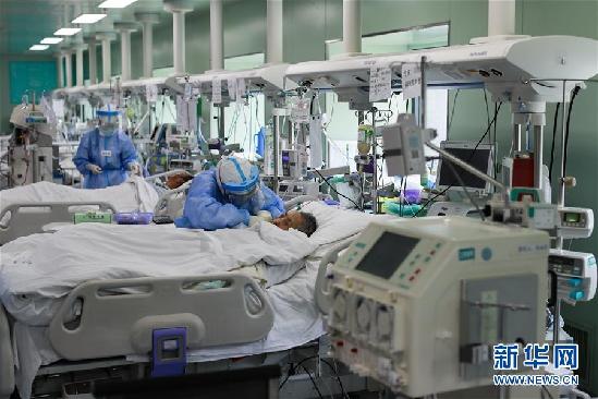 (新华全媒头条·图文互动)(1)上下同心,守望相助——中国抗疫众志成城的生动实践