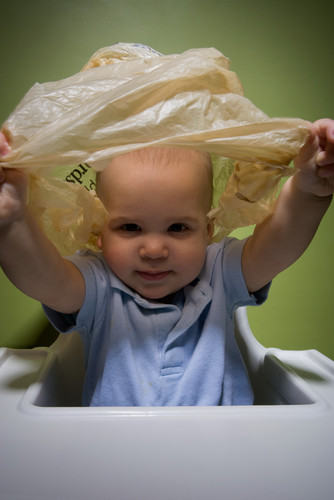 宝宝攻击性很强怎么办?