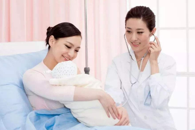 顺产生孩子你用了多长时间?宝妈:大约用了3秒